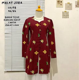 (Kategori: ) berada di . Dikirim oleh thriftpribadidansortir (ID iklan 1373053365, Gambar 1). Deskripsi: .