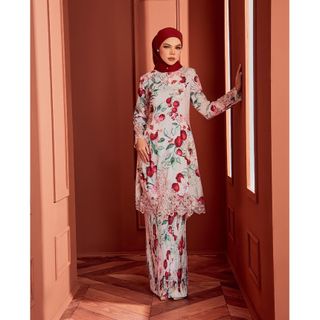 (Category: ) located in . Submitted by farahinj_ (Listing ID 1373188017, Image 1). Description: .