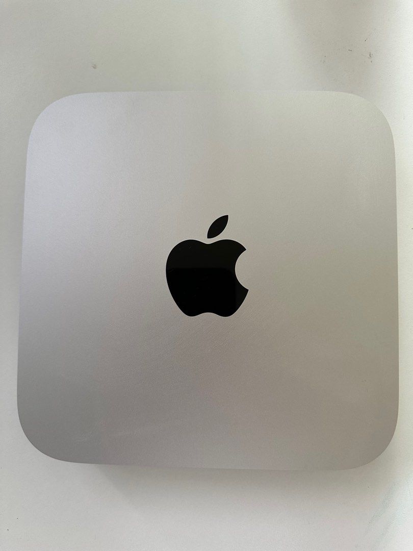 Mac Mini M2 8GB RAM 256 GB SSD (Category: Desktops) located in Singapore. Submitted by alanstyong (Listing ID 1373105818, Image 1). Description: Selling Apple M2 Mini 8GB RAM with 256GB SSD. Perfect for students and occasional use. Latest upgraded OS. Self collect only. Does not come with box. No traders or low ballers. .
