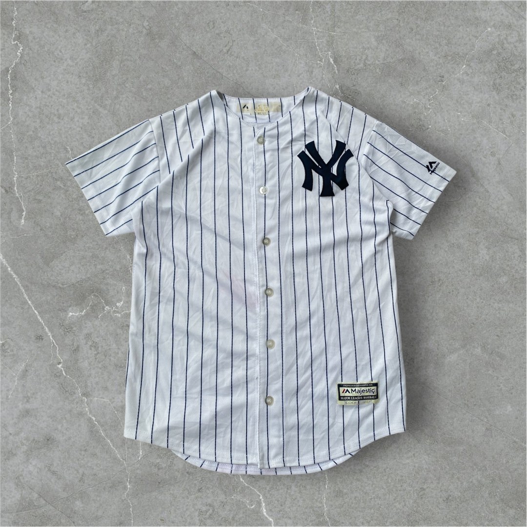 Majestic Men's MLB New York Yankees Authentic On Field Flex Base Jersey Logo main image 0