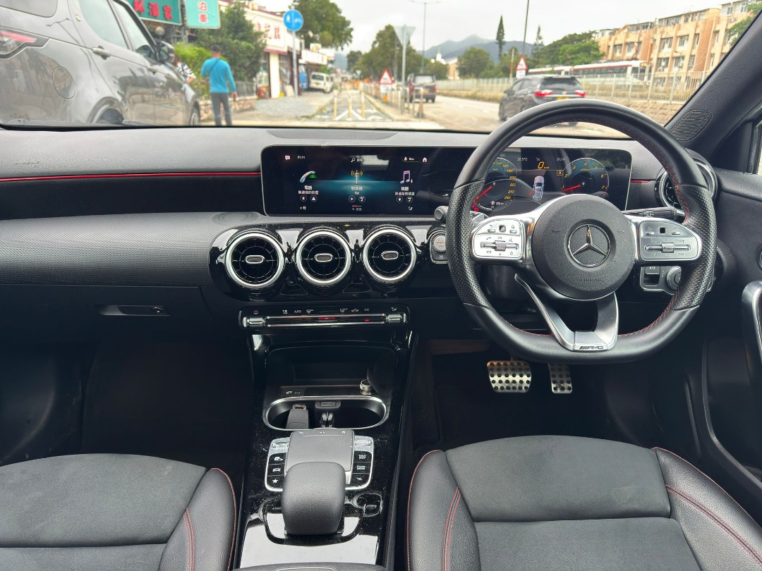 Mercedes-Benz A250 AMG Auto62863126861058112