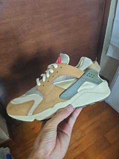 (Category: ) located in . Submitted by swaggysoles (Listing ID 1373064452, Image 1). Description: .
