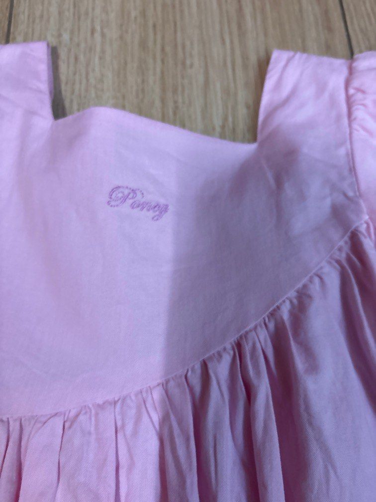 Piney Pink puff sleeves Dress (4-5yrs) (Category: Babies & Kids Fashion) located in Singapore. Submitted by walletvt (Listing ID 1373183259, Image 2). Description: .