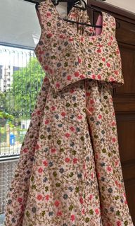 (Category: ) located in . Submitted by bella_shop_stop (Listing ID 1373125405, Image 1). Description: .