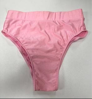 (Category: ) located in . Submitted by quintyl (Listing ID 1373145774, Image 1). Description: .