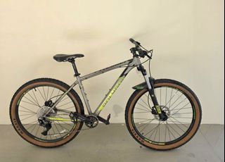 (Category: ) located in . Submitted by cycledome (Listing ID 1373134377, Image 1). Description: .
