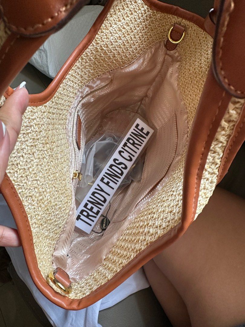 🇯🇵Prada Rafia Bag (Category: Luxury Bags & Wallets) located in Manila. Submitted by trendyfindscitrine (Listing ID 1373072401, Image 2). Description: Size 30cm Actual photo With strap .