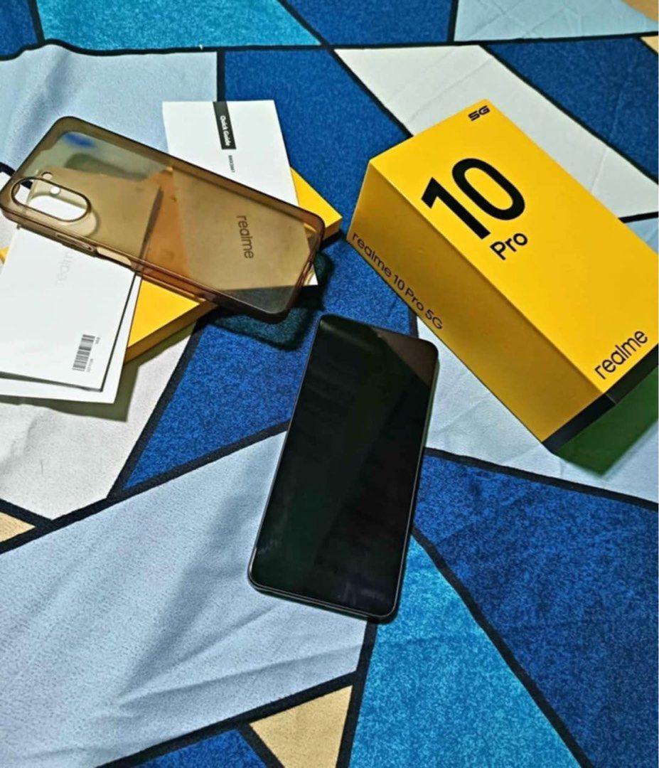 realme 10pro 5g 256gb 7500 (Category: Realme) located in Manila. Submitted by rjsaniramsad4394 (Listing ID 1373115975, Image 2). Description: Lady owned.