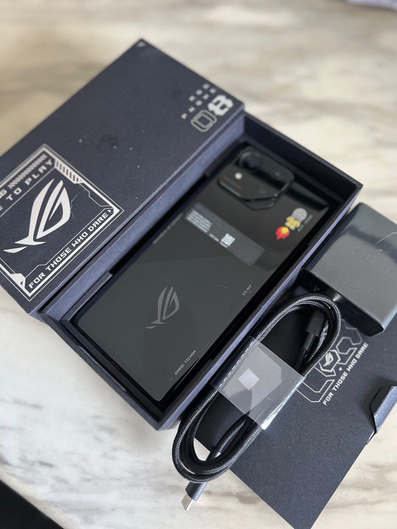 ROG 8 (Category: Asus) located in Manila. Submitted by hhaarryy (Listing ID 1373118824, Image 2). Description: FOR SALE ROG 8 -Snapdragon 8 Gen 3 -12GB RAM -256GB -5G Dual SIM Comes with -Original fast charger -Box -Bumper case Used for 5mos, No scratches, almost new Date of purchase: December 23, 2024 .
