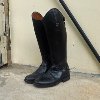 (Kategori: ) berada di . Dikirim oleh zaza.stuff (ID iklan 1373060049, Gambar 1). Deskripsi: .