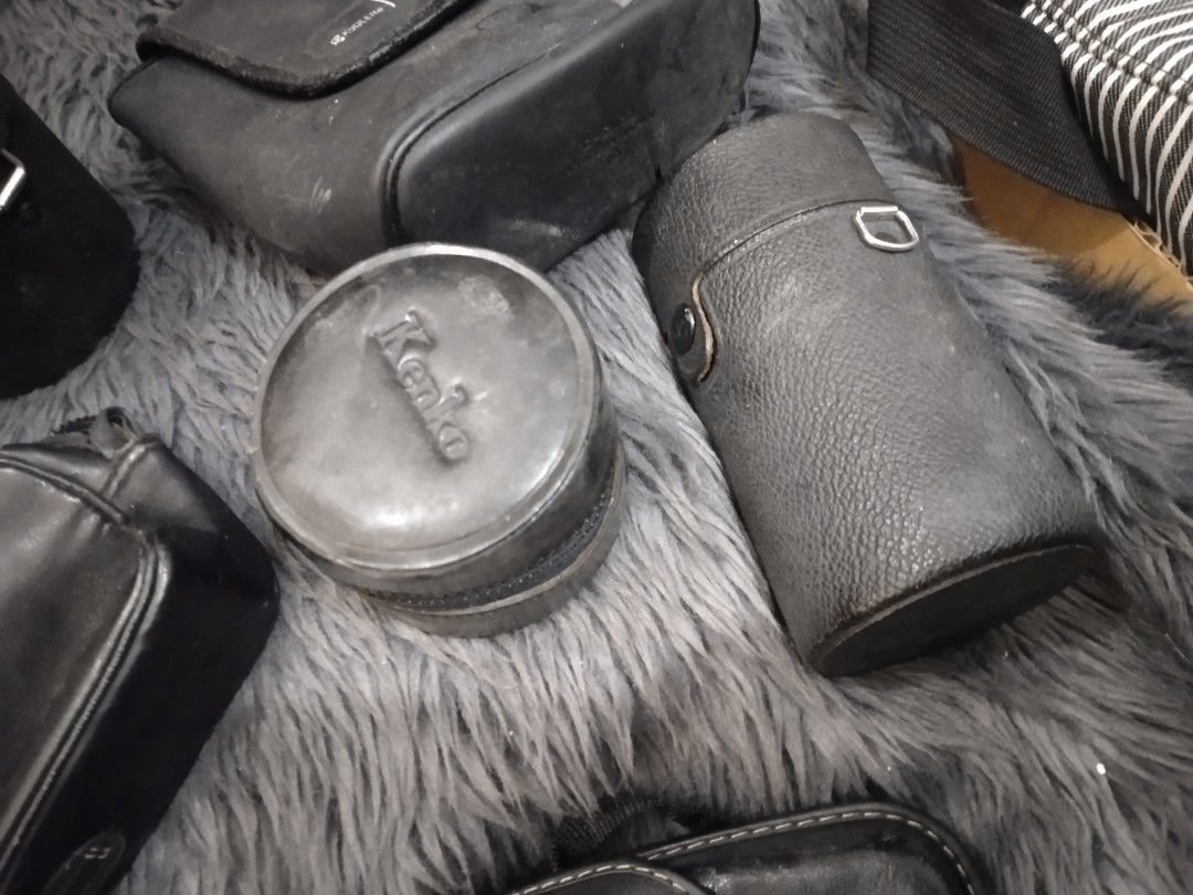 Super Sale! Affordable Lens Cases Bundle 😍👌 (Category: Cameras) located in Malolos. Submitted by afford.japan (Listing ID 1373069041, Image 3). Description: Super Sale! Affordable Lens Cases Bundle 😍👌.