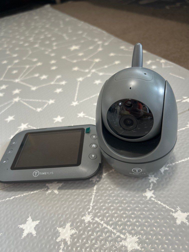 Timeflys baby monitor (Category: Baby Monitors) located in Manila. Submitted by declutterb (Listing ID 1373074521, Image 1). Description: Almost new. No more screen protector as my child peeled it .