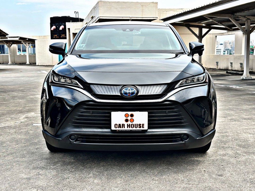 Toyota Harrier Hybrid 2.5 S (A) (Category: Used Cars) located in Singapore. Submitted by axautomobile (Listing ID 1370713593, Image 3). Description: Description ➷ 1️⃣ Owner ONLY (Installment $15XX, Full Loan Available) 🆕 2.5 Hybrid Engine Premium (Fuel Consumption 25Km/L) ➡️ Keyless Entry & Start/Stop. Rear Aircon. LED Headlight. Auto Tailgate. Cruise Control. ➡️ Original Player With Reverse Camera & Sensor. Multi Function Steering Control. ➡️ O