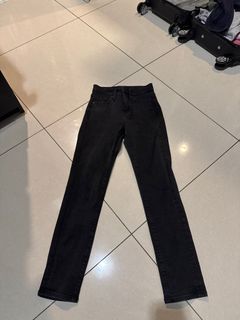 (Category: ) located in . Submitted by banannapreloved (Listing ID 1373134045, Image 1). Description: .