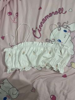 (Category: ) located in . Submitted by flowerrr___ (Listing ID 1373211374, Image 1). Description: .