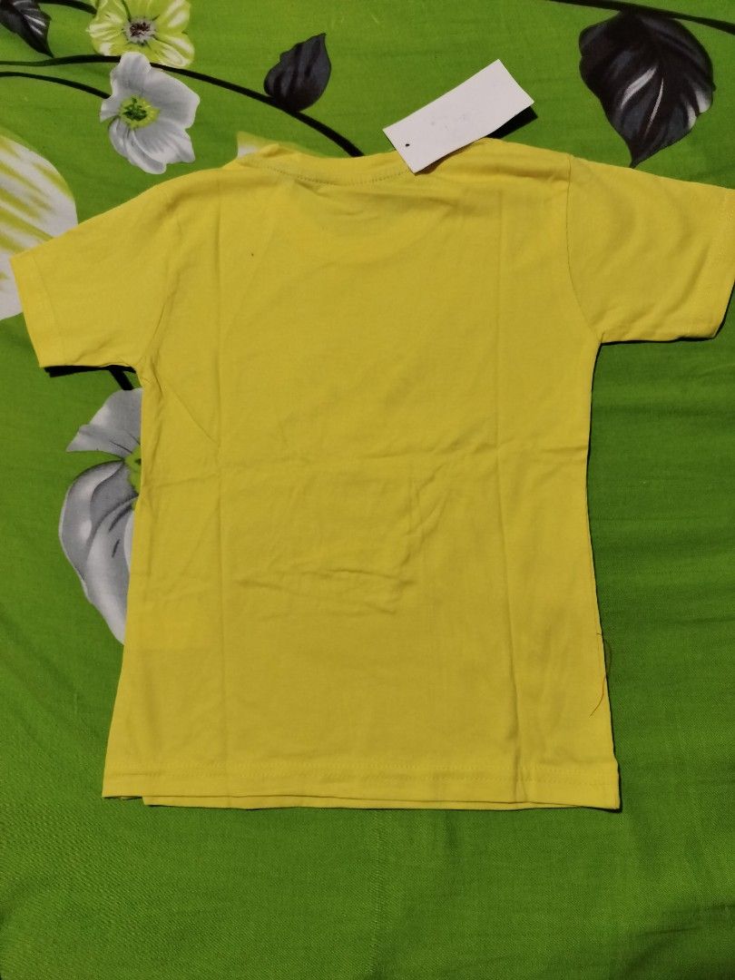 Yellow Owl playset (Category: Babies & Kids Fashion) located in Singapore. Submitted by saliza1514 (Listing ID 1373138063, Image 2). Description: sizes left tag 5/6 -3/4 yr tag 7/8- 5/6 yr tag 9/10 -7/8 yr mailing $2 smartpac $3.