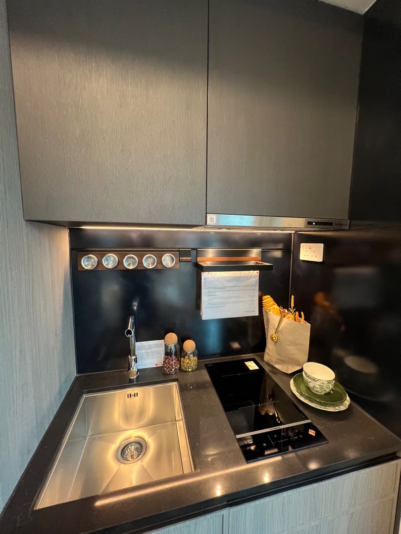 "Huang Tse San Station 4 minutes away" - Open-plan unit with terrace on 15/F, $3.99 million to move in, stamp duty only $100!63437621703553114
