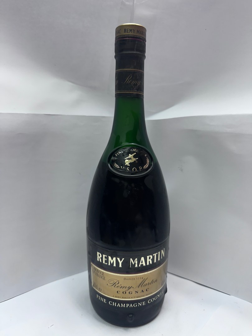 90s Remy 90年代 REMY MARTIN VOSP 700ml C12, 嘢食 & 嘢飲, 酒精飲料 - Carousell