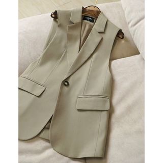 （分類：）位於 。 由 sellllllll_ 提交（商品編號 1373310255，圖片 1）。簡介： 。
