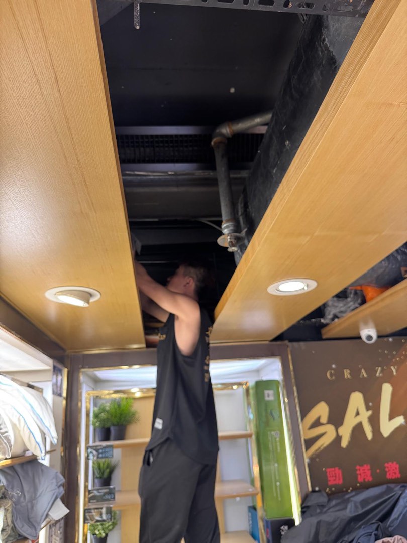 文仔冷氣團隊洗商場冷氣機 拆機 裝機 裝3匹小米機62859980140931111