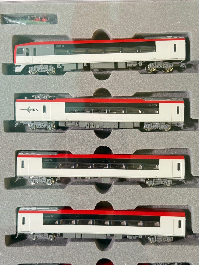 全新絕版Kato 10-408 10-409 NARITA EXPRESS 253系成田特急9両