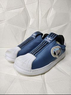 (Kategori: ) berada di . Dikirim oleh rizquna_secondhand (ID iklan 1373264827, Gambar 1). Deskripsi: .