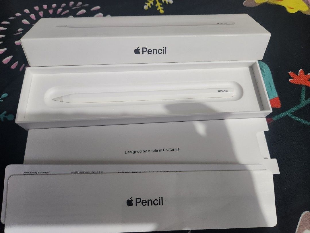 Apple Pencil 2 (Category: iPad) located in Manila. Submitted by shopperzzzzz (Listing ID 1373360376, Image 2). Description: 💯Double Tap Feature 💯Pressure and Tilt Sensitivity ORIGINAL PO LALAMOVE LBC COP GRAB GCASH/ BANK TRANSFER😊❤️.