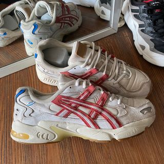 (Kategori: ) berada di . Dikirim oleh sneakerssecondmarket (ID iklan 1373384169, Gambar 1). Deskripsi: .