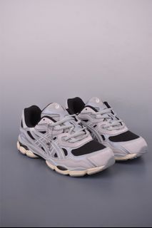 (Category: ) located in . Submitted by outletshoes (Listing ID 1373338950, Image 1). Description: .