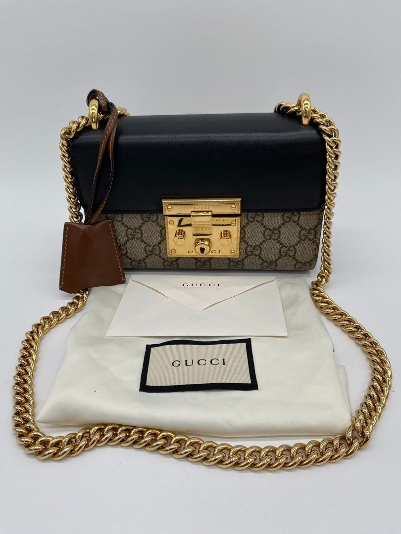 Authentic gucci bag (Category: Luxury Bags & Wallets) located in Quezon City. Submitted by preetycindz (Listing ID 1373264170, Image 1). Description: Authentic gucci pad lock Still in prestine condition No major flaws Complete inclusion with box .