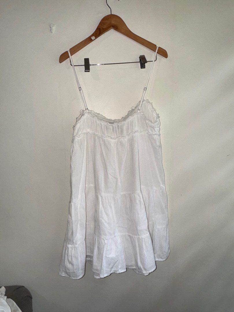 Authentic Zara short tiered dress (Category: Dresses) located in Cagayan de Oro. Submitted by jcb2017 (Listing ID 1373262159, Image 3). Description: Used twice All items listed here are on hand, I do not resell. All items were purchased personally and directly from the stores at original price. 😊.