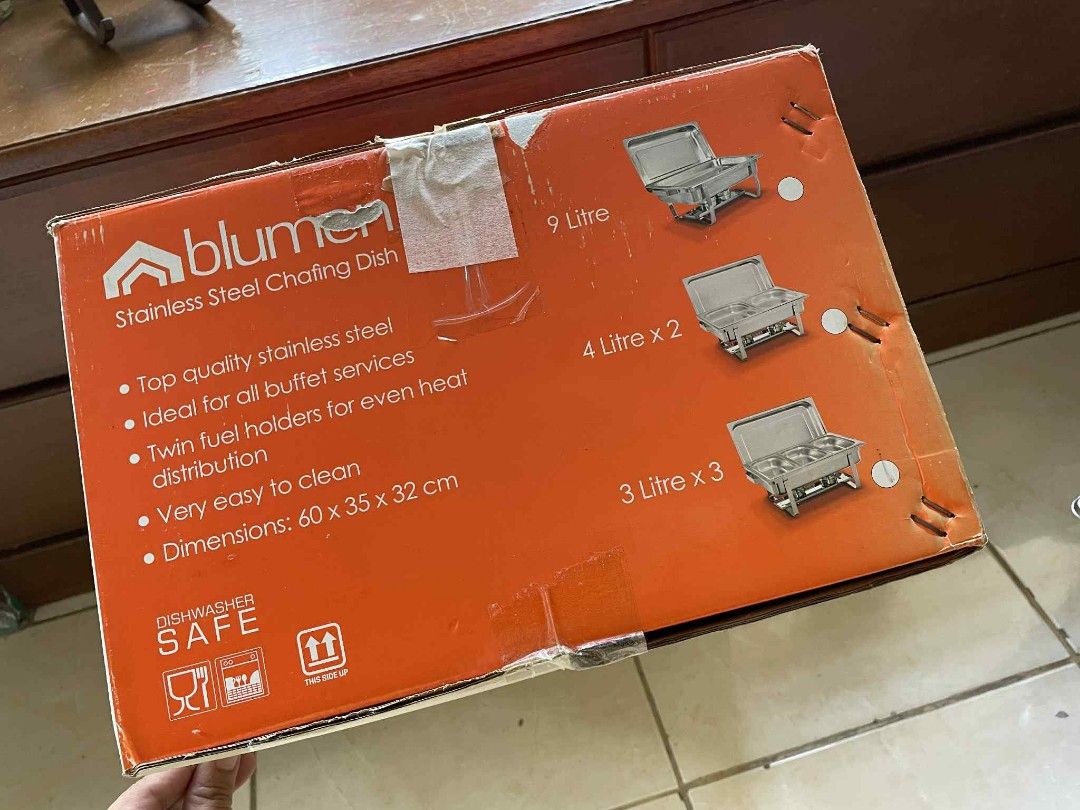 Blumen Chafish Dish 9 liters (Category: Other Kitchenware & Tableware) located in Quezon City. Submitted by lmolympia (Listing ID 1373320874, Image 1). Description: 9L chafing dish, barely used. 2 stocks available, Php 2200 each. Php 4000 only if take both.