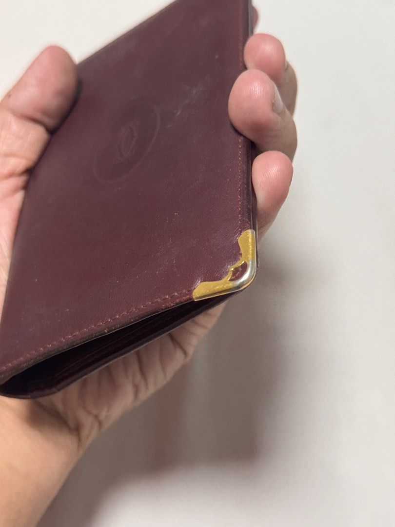 Cartier Must Line Bi-Fold Wallet (Category: Wallets & Card Holders) located in Valenzuela. Submitted by fairythrift (Listing ID 1373328895, Image 3). Description: CARTIER Must Line Bi fold Wallet Made from Calfskin in Bordeaux color .