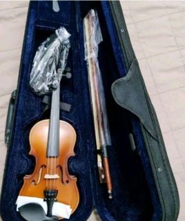 Violin 1/16” For Sale | Musical Instruments | Carousell