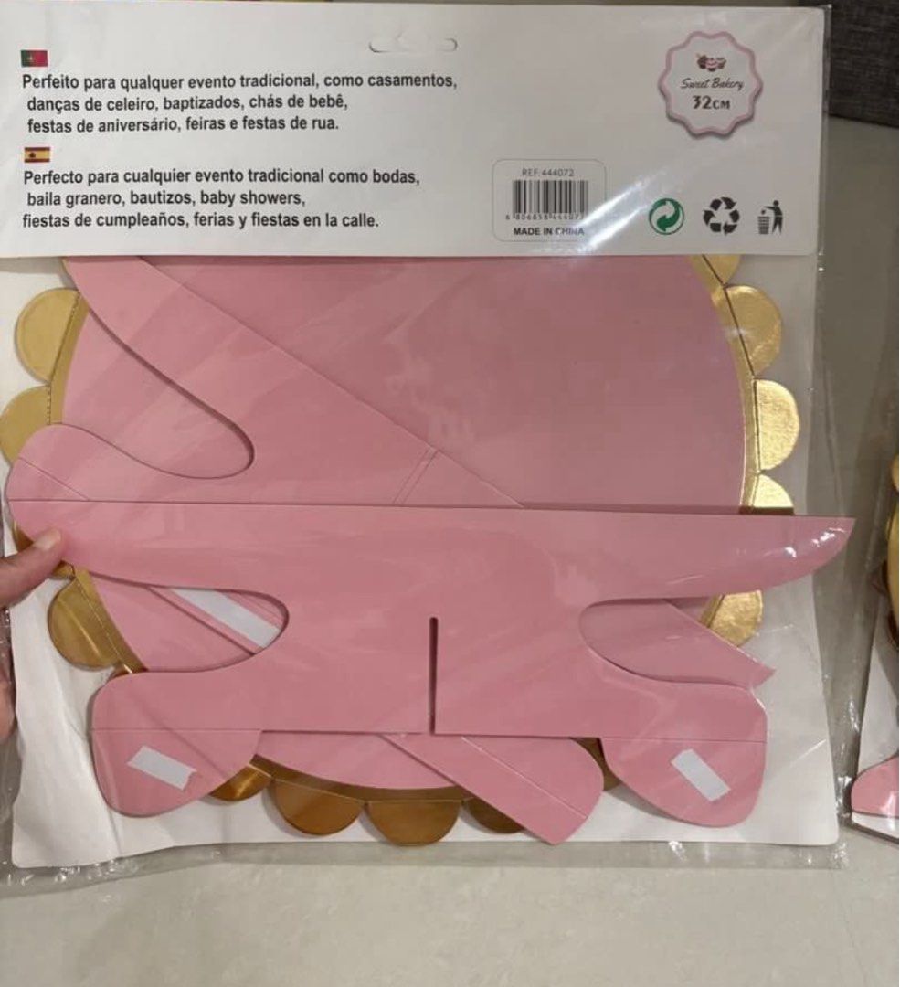 Cupcake stand65074081090562111