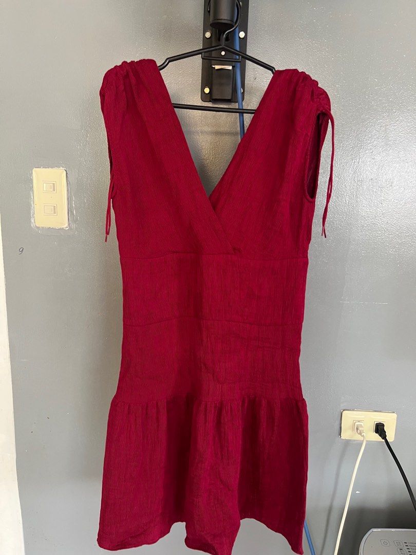 Cute red V neckline mine dress (Category: Dresses) located in Tarlac. Submitted by bella_25 (Listing ID 1373263112, Image 1). Description: Never worn it.but it is a very nice cute dress it is small for me.in a very good condition .