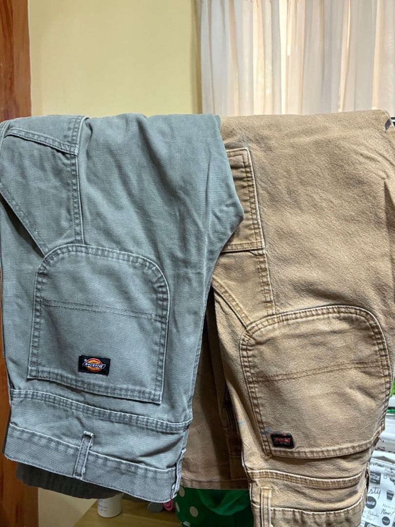 DICKIES CARPENTER/PAINTER PANTS (Category: Jeans) located in Caloocan City. Submitted by icedrip (Listing ID 1373253903, Image 1). Description: 1200 Nego (Best offer)Take all only Genuine Dickies and Dickies workwear (Off/legit - Not sure e) colorway : Brown and Moss Green Condition : Workwear - yung moss walang na ung hammer loop, yung brown may paint stains. Size (Moss) : 33-34W, 39L, 8.5-9 LO Size (Brown) : 32-35w, 40L, 8.5LO Tapared ung feel 
