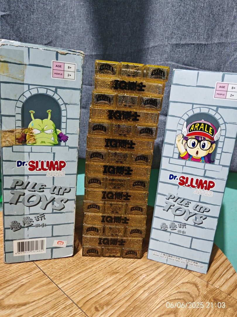 Dr. Slump arale pile up toys (Category: Designer & Blind Box Toys) located in Baguio. Submitted by baguiobeans (Listing ID 1373349741, Image 1). Description: Complete blocks, like new condition.