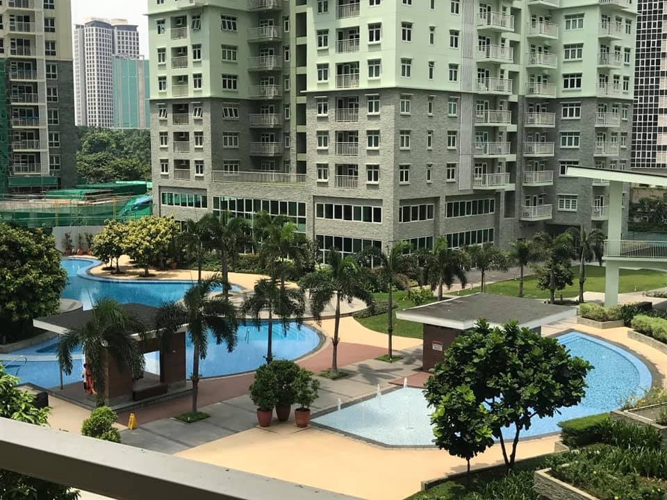 For lease: Two Serendra BGC, Studio Unit Facing Amenities, Property ...