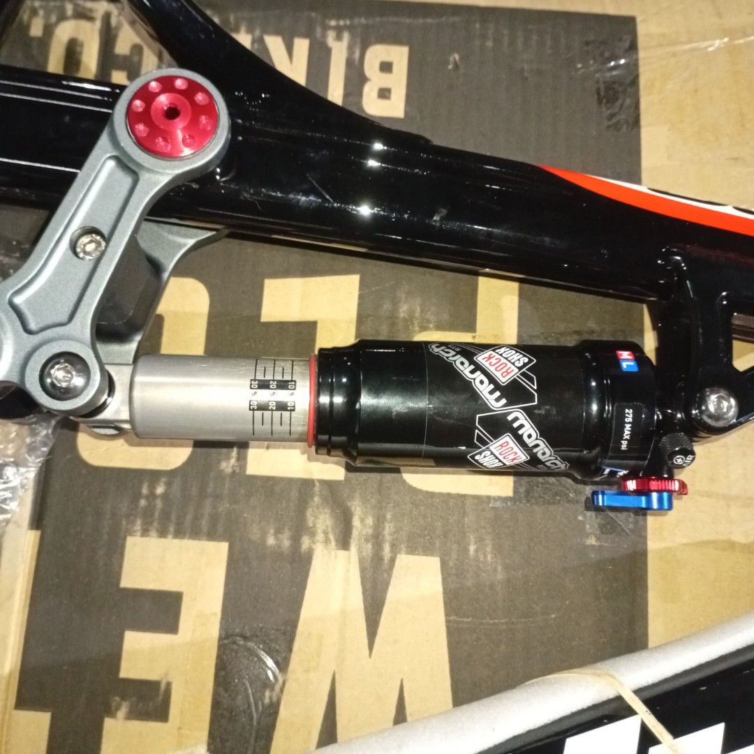 Fuji OUTLAND 1.0 (Category: Bicycles) located in Naga. Submitted by ErbsXBudolstuff (Listing ID 1373275514, Image 3). Description: Dm PHP 19k FUJI OUTLAND 26er Brand new Aluminum frame Tapered rockshox monarch rear air shocks included Press fit bottom bracket compatible Extra dropout included 135mm QR Internal shifter cable route 31.6 seat post.