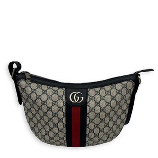 (Category: ) located in . Submitted by carousellluxury (Listing ID 1373282758, Image 1). Description: .