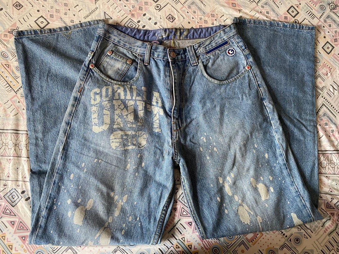 G-unit 50cent paint splatter vintage rare (Category: Jeans) located in Manila. Submitted by rm8711 (Listing ID 1373270357, Image 2). Description: bought in nyc since 2004 legit/authentic.