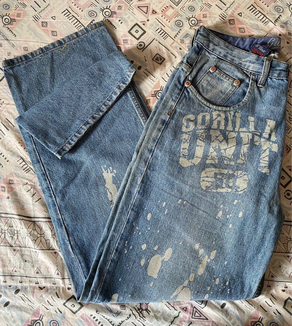 G-unit 50cent paint splatter vintage rare (Category: Jeans) located in Manila. Submitted by rm8711 (Listing ID 1373270357, Image 3). Description: bought in nyc since 2004 legit/authentic.