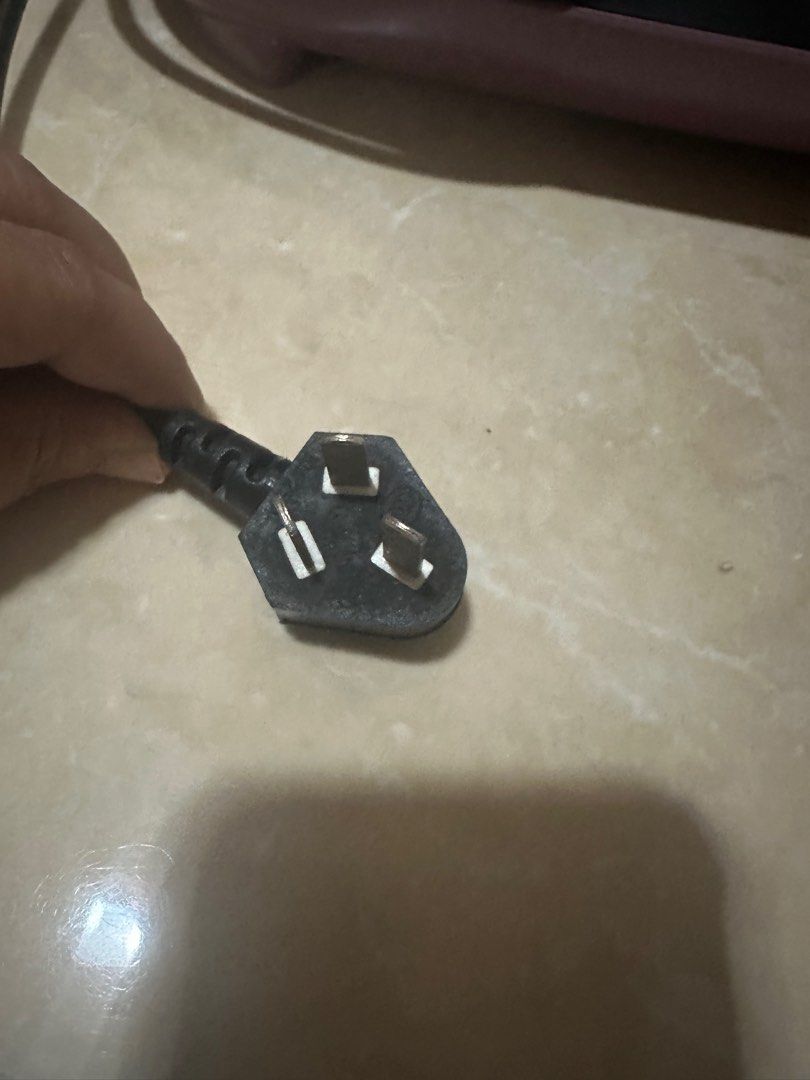Juicer (Category: Announcements) located in Kuala Lumpur. Submitted by keisumjiao (Listing ID 1373299269, Image 3). Description: Move out . Very new ..