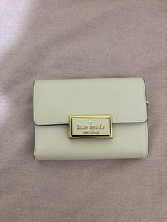 （分類：）位於 。 由 jo31134 提交（商品編號 1373345024，圖片 1）。簡介： 。