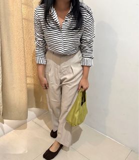 (Kategori: ) berada di . Dikirim oleh cindhyth (ID iklan 1373315665, Gambar 1). Deskripsi: .
