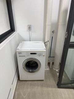 (Category: ) located in . Submitted by lingleow84 (Listing ID 1373238251, Image 1). Description: .