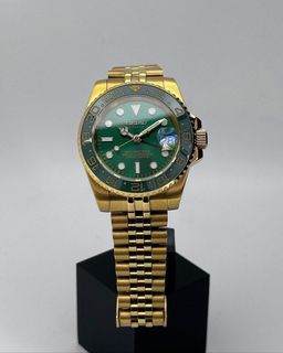 (Category: ) located in . Submitted by jantzen.watches (Listing ID 1373290628, Image 1). Description: .