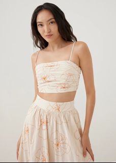 (Category: ) located in . Submitted by cclearmywardrobee (Listing ID 1373302048, Image 1). Description: .