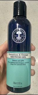 Neal’s Yard Geranium & Orange Shower Gel 200mL629424176545291122